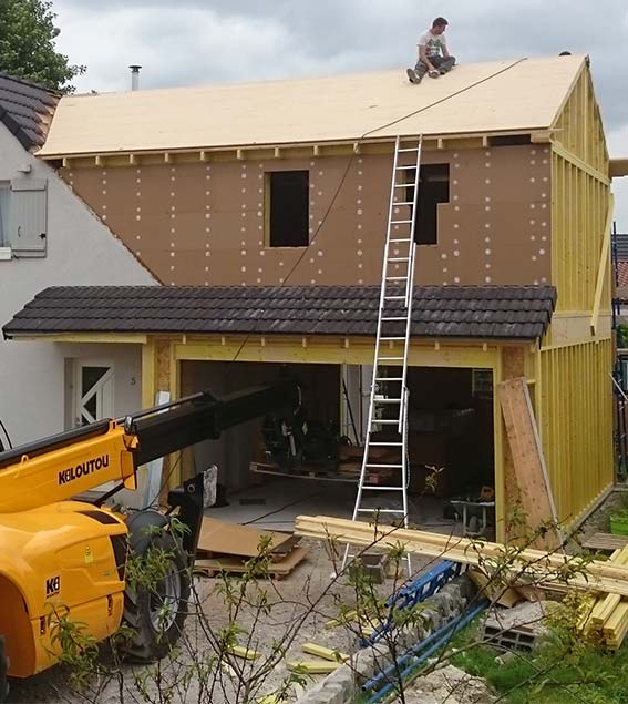 Extension en bois, extension d'une maison 